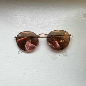 Ray-Ban Round Flash Sunglasses